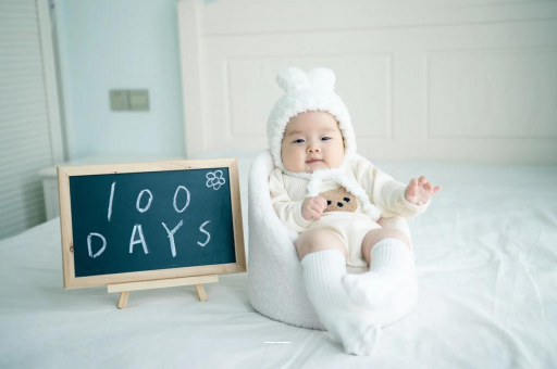 泰安宝宝多大开始攒肚子